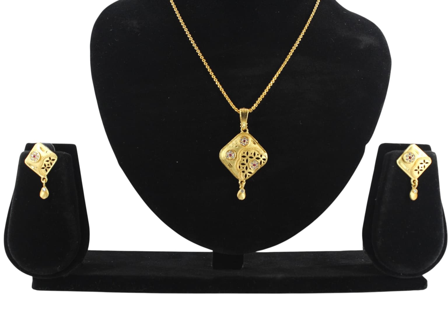 Pendent & Earring Set